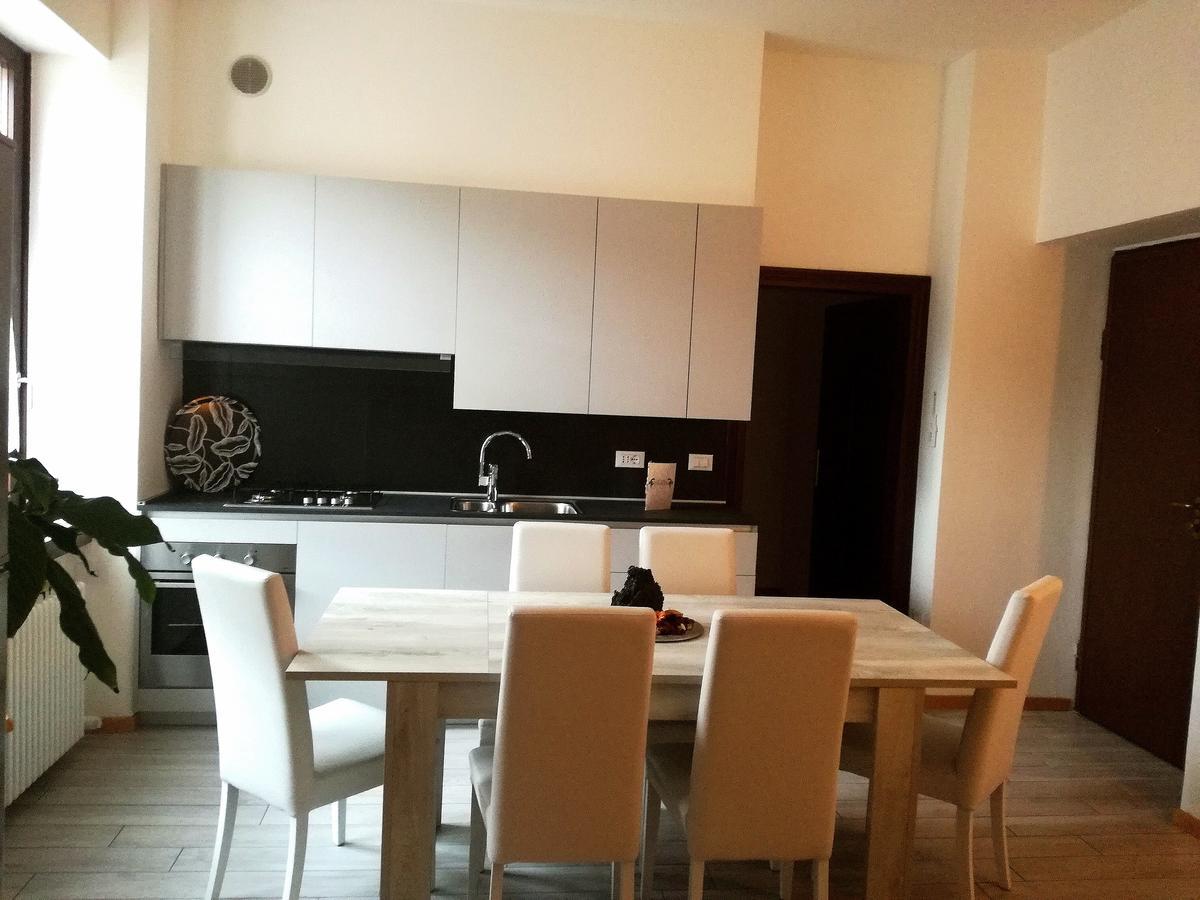 Dante Rooms And Apartment Trento Ngoại thất bức ảnh